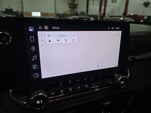 Used 2023 Chevrolet Colorado Z71 w/ Z71 Convenience Package 2 image 18