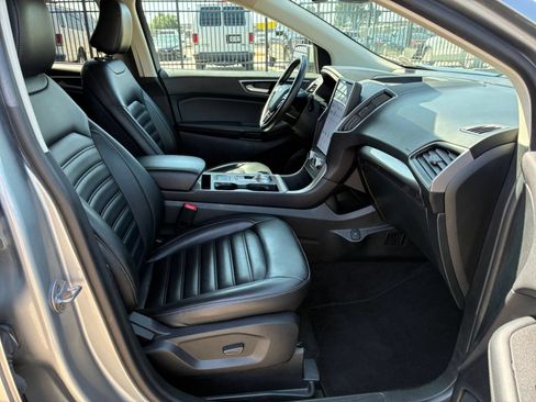 Used 2024 Ford Edge SEL AWD/4WD image 31