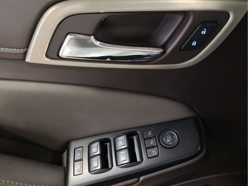 Used 2018 GMC Yukon XL Denali w/ Open Road Package image 28