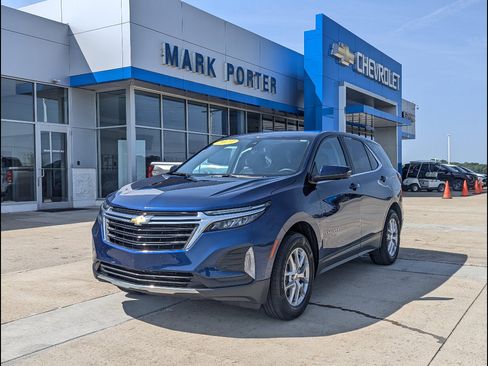 Used 2023 Chevrolet Equinox LT AWD/4WD image 1