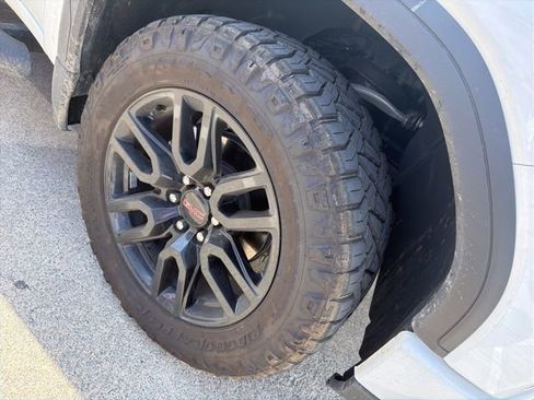 Used 2026 GMC Sierra 1500 Elevation w/ Elevation Select Package image 4