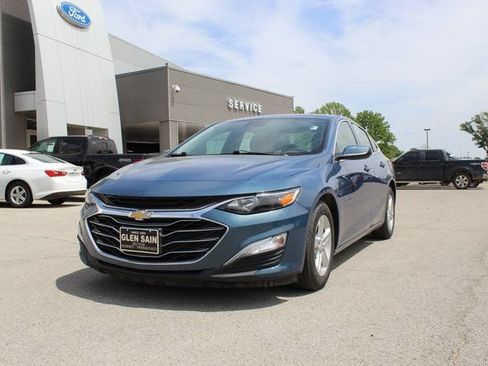 Used 2024 Chevrolet Malibu LS w/ Driver Confidence Package FWD image 1