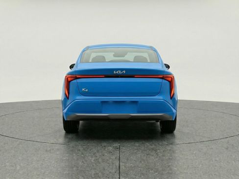 Used 2025 Kia K4 LXS image 7