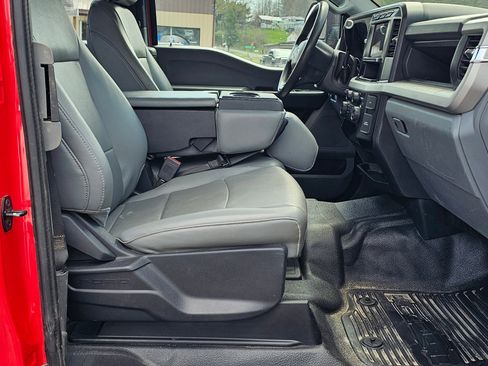 Used 2023 Ford F250 XL w/ XL Chrome Package image 5