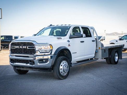 Used 2020 RAM 5500 Tradesman w/ Chrome Appearance Group image 12