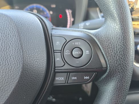 Used 2026 Toyota Corolla LE FWD image 23