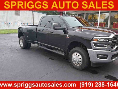 Used 2026 RAM 3500 Tradesman AWD/4WD image 1