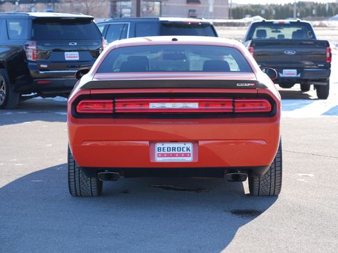 Used 2009 Dodge Challenger SRT8 w/ SRT Option Group II image 4
