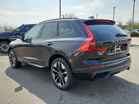 New 2026 Volvo XC60 B5 Plus w/ Protection Package Premier AWD/4WD image 4