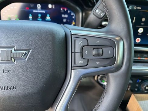 Used 2024 Chevrolet Silverado 2500 LTZ w/ LTZ Plus Package AWD/4WD image 25