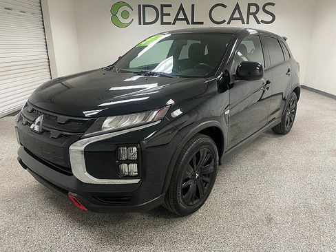 Used 2020 Mitsubishi Outlander Sport ES image 1