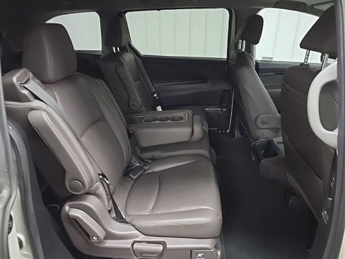 Used 2019 Honda Odyssey Elite image 18