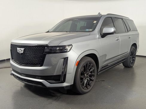 Used 2024 Cadillac Escalade Sport w/ LPO, ONYX Package image 4