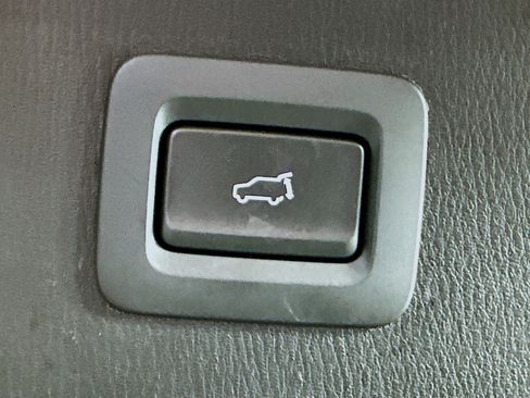 Used 2025 MAZDA CX-5 AWD 2.5 S w/ Preferred Package image 29