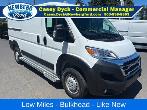 Used 2025 RAM ProMaster 2500 w/ U-Haul Equipment Group FWD image 1