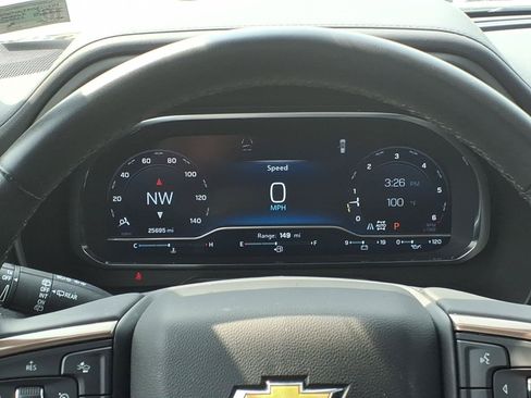 Used 2023 Chevrolet Tahoe High Country AWD/4WD image 13