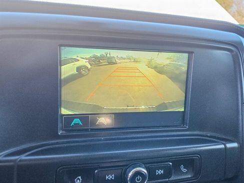 Used 2017 Chevrolet Silverado 2500 W/T image 18