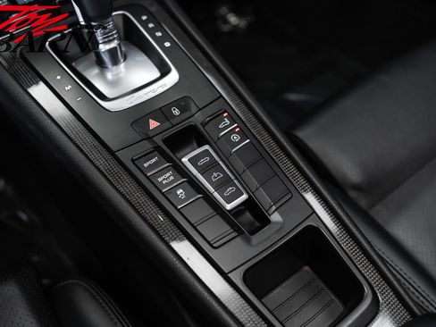 Used 2016 Porsche 911 Carrera Black Edition RWD image 46