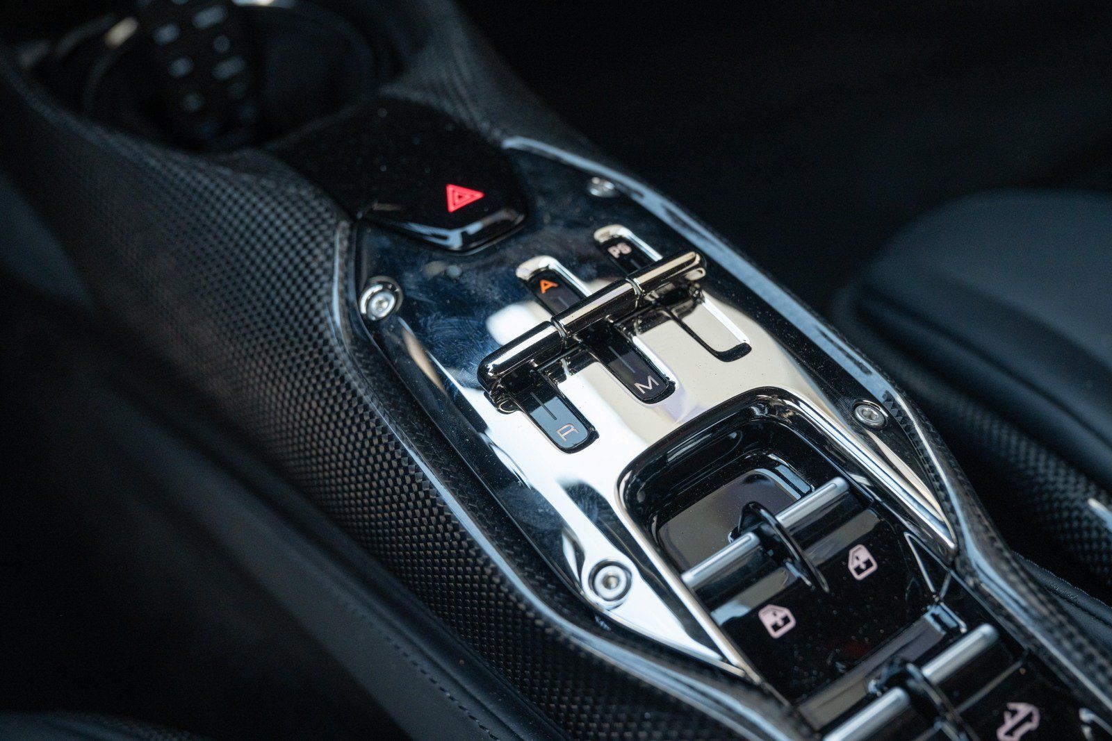 Used 2024 Ferrari SF90 Spider AWD/4WD image 45