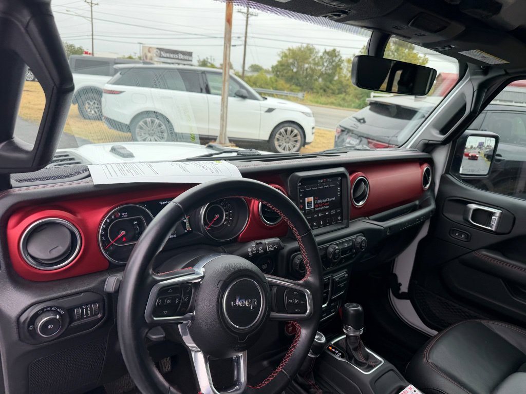 Used 2021 Jeep Wrangler Unlimited Rubicon AWD/4WD image 12