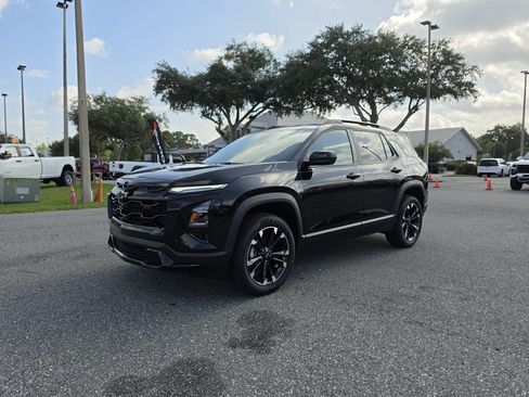 New 2027 Chevrolet Equinox RS w/ Safety and Technology Package FWD image 10