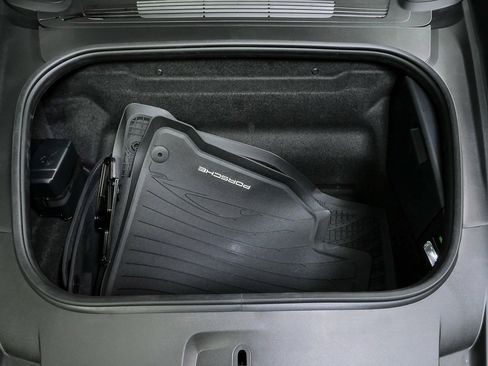 New 2026 Porsche 911 Carrera 4S image 33