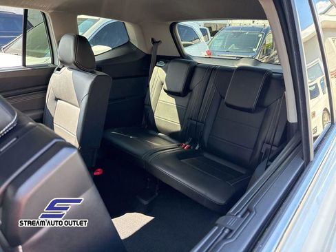 Used 2022 Volkswagen Atlas SEL R-Line image 32