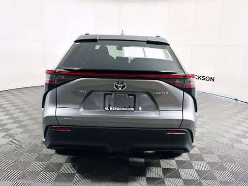 Used 2024 Toyota bZ4X Limited image 4