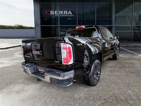 Used 2017 GMC Canyon SLE w/ Nightfall Edition image 4