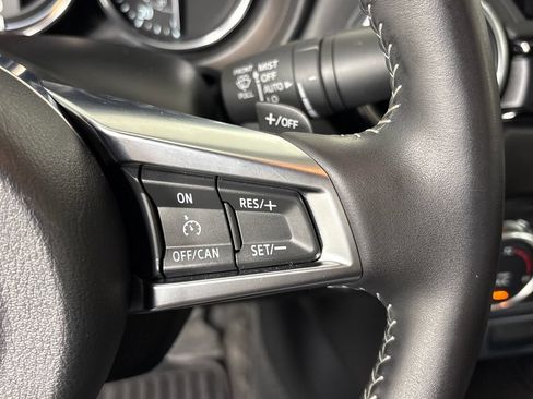 Used 2023 MAZDA MX-5 Miata Grand Touring RWD image 18