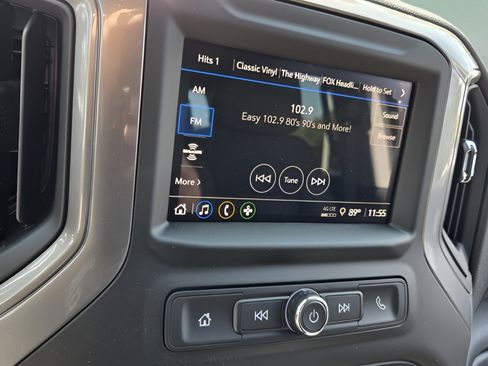 New 2026 Chevrolet Silverado 1500 Custom Trail Boss w/ LPO, Dark Essentials Package AWD/4WD image 18