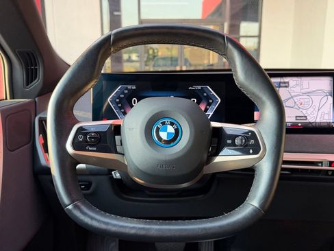 Used 2023 BMW iX xDrive50 w/ Sport Package AWD/4WD image 16