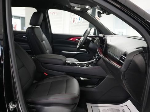 Used 2025 Chevrolet Traverse Z71 AWD/4WD image 22