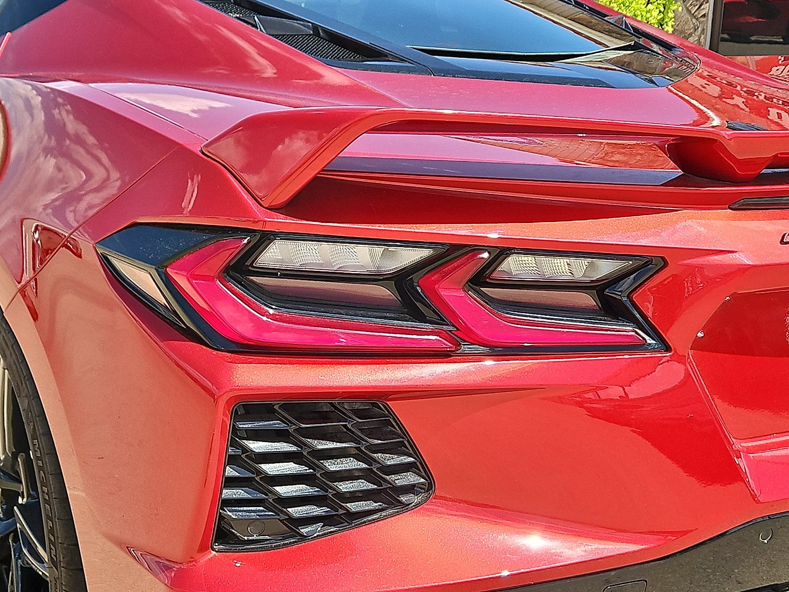 Used 2023 Chevrolet Corvette Stingray Coupe w/ Z51 Performance Package RWD image 9