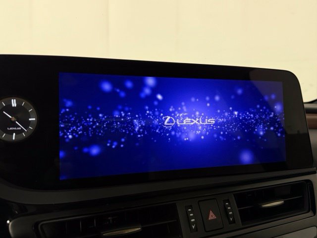 Used 2025 Lexus ES 350 w/ Premium Package FWD image 22