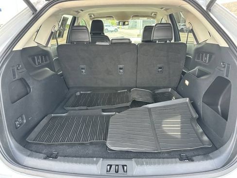 Used 2024 Ford Edge SEL w/ Convenience Package AWD/4WD image 10