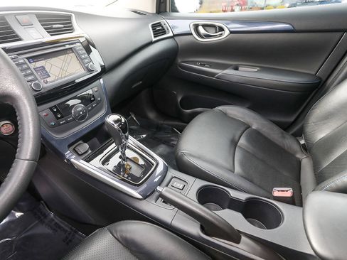 Used 2018 Nissan Sentra SR Turbo w/ Premium Package (P03) image 19