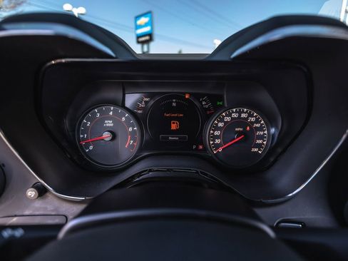 Used 2020 Chevrolet Camaro ZL1 image 12