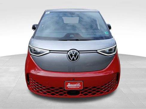 New 2025 Volkswagen ID. Buzz Pro S Plus AWD/4WD image 8