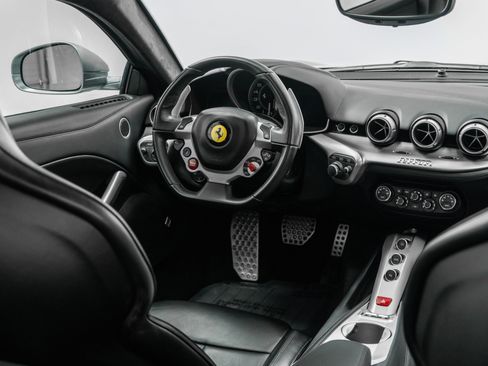 Used 2016 Ferrari F12 Berlinetta RWD image 28