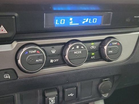 Used 2021 Toyota Tacoma SR5 RWD image 30