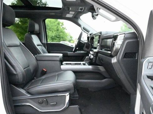 Used 2023 Ford F350 Lariat w/ Lariat Ultimate Package AWD/4WD image 38