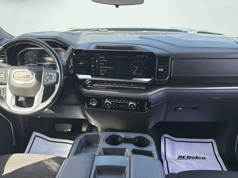 Used 2022 GMC Sierra 1500 Elevation AWD/4WD image 17