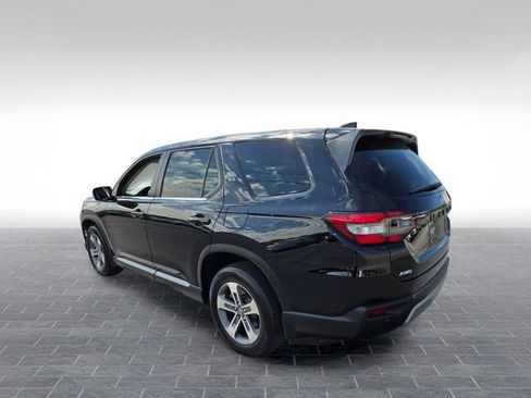 Used 2025 Honda Pilot EX-L image 5