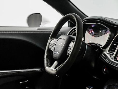 Used 2021 Dodge Challenger SRT Hellcat Redeye image 59