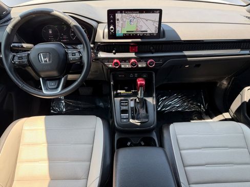 Used 2024 Honda CR-V Sport Touring image 6