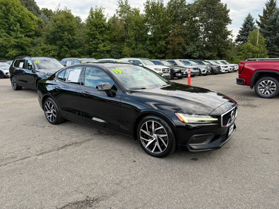 Used 2019 Volvo S60 T6 Momentum w/ Premium Package AWD/4WD image 8