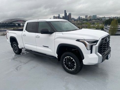 New 2026 Toyota Tundra SR5 AWD/4WD image 25