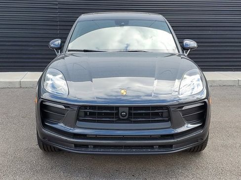 Used 2025 Porsche Macan image 10