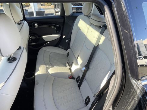 Used 2023 MINI Cooper S image 11